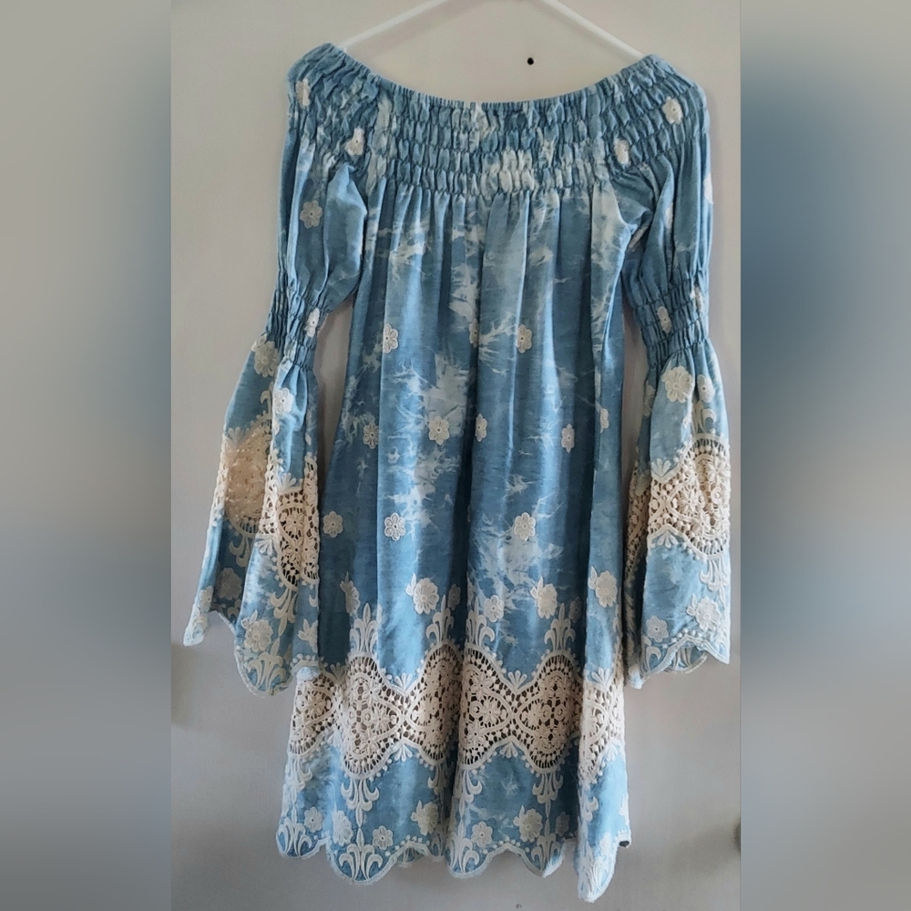 NWOT Union Of Angels Embroidered Blue And Cream Cotton Dress Bell Sleeves XS - Picture 12 of 14